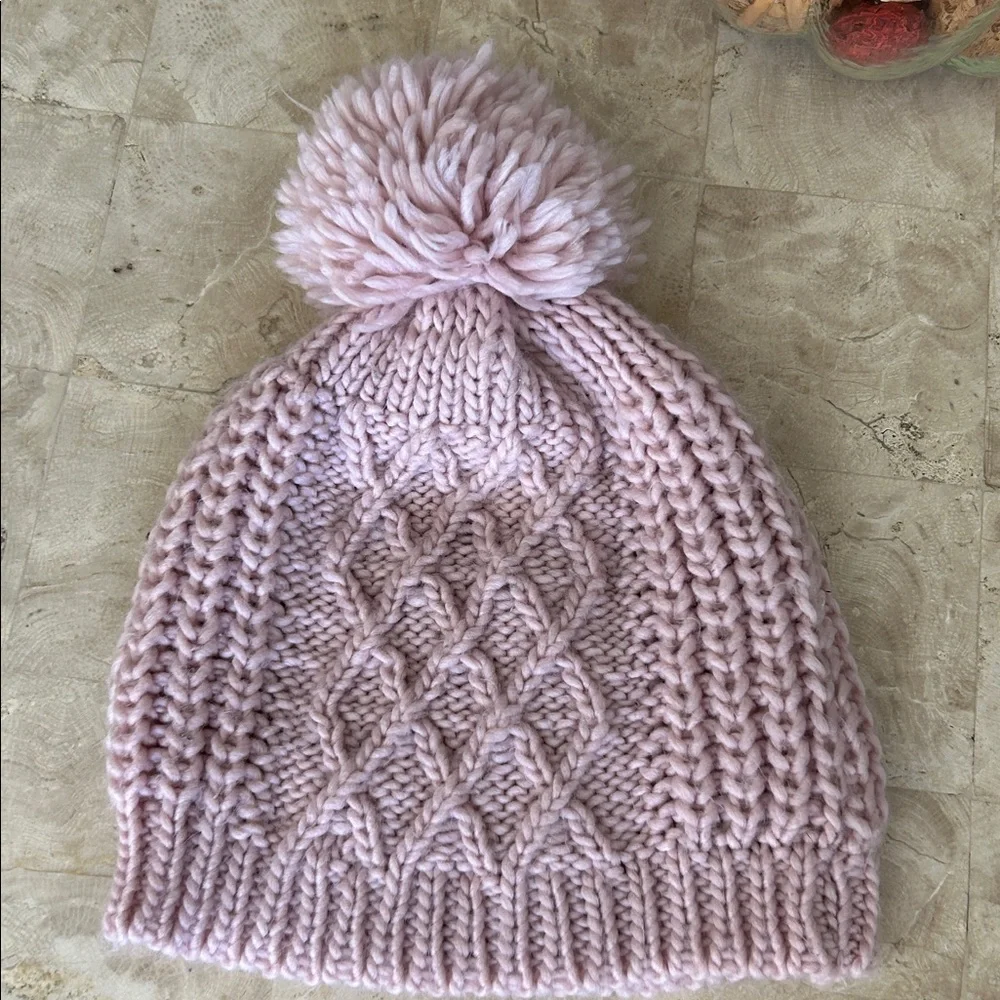 Capelli of New York knit Beanie hat with pom-pom/ pearl-like embellishments M/L‎